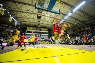 Podívejte se na několik momentek ze včerejšího domácího zápasu 🏀💪 #hejaopava #bkooava #maxanbl